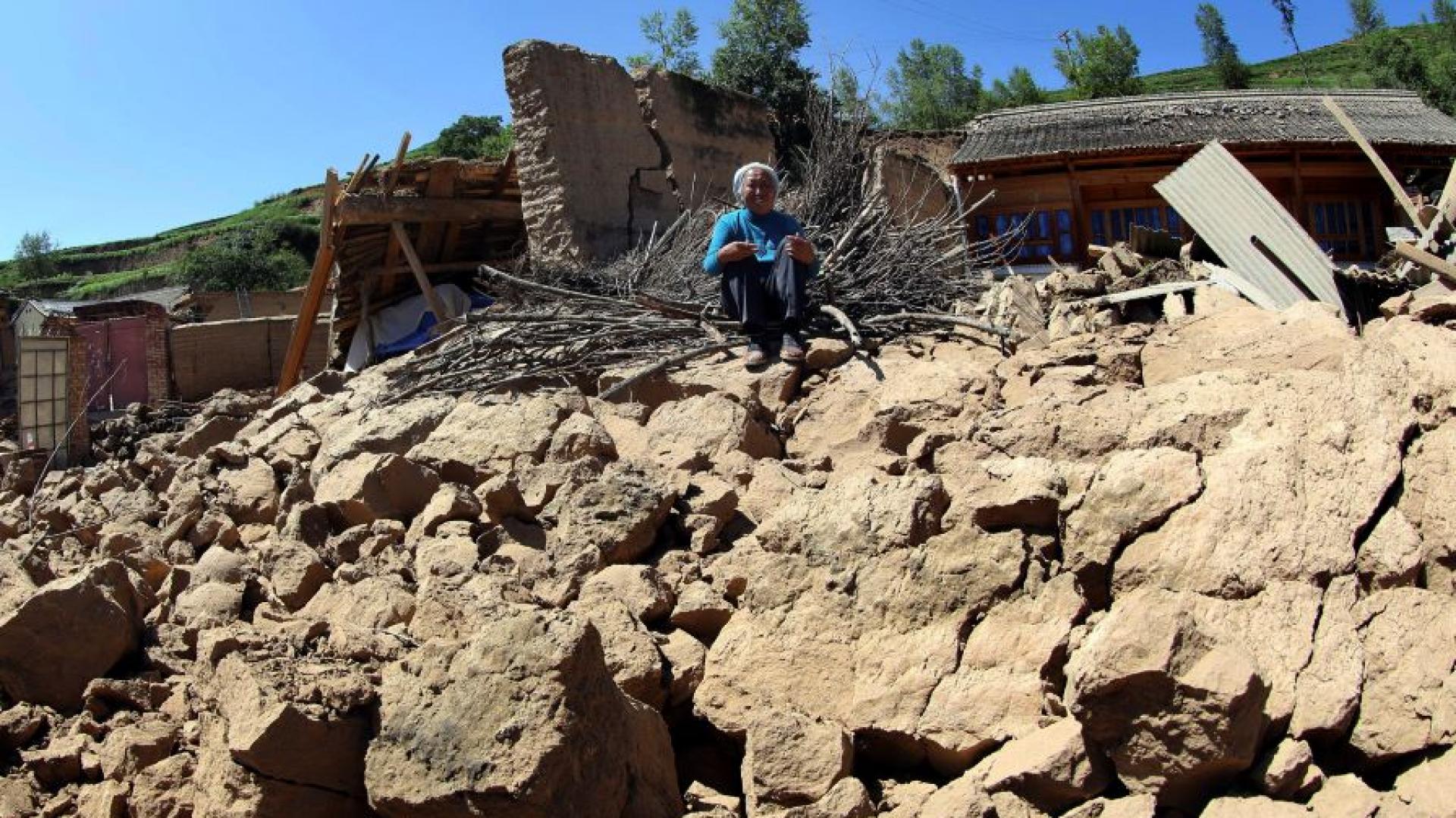 Земетресение с магнитуд 5 6 разруши къщи в северозападната китайска провинция