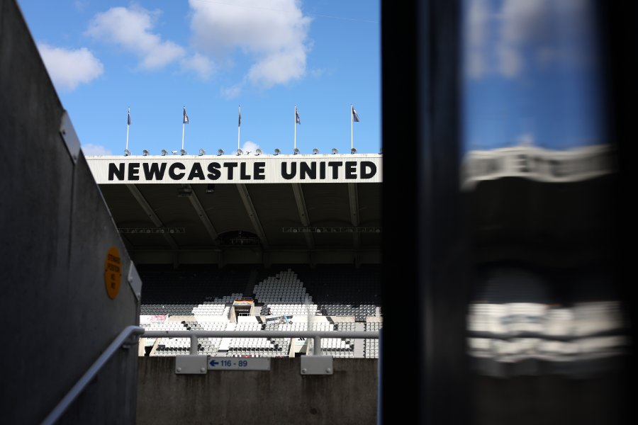 Нюкасъл Юнайтед vs Арсенал1