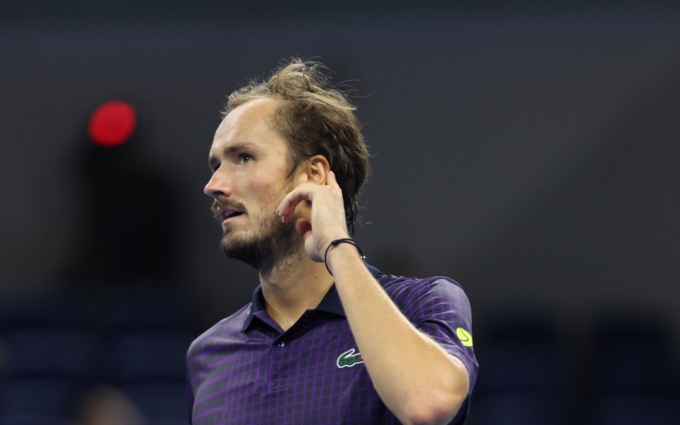 Медведев разкри причината за раздялата с треньора си