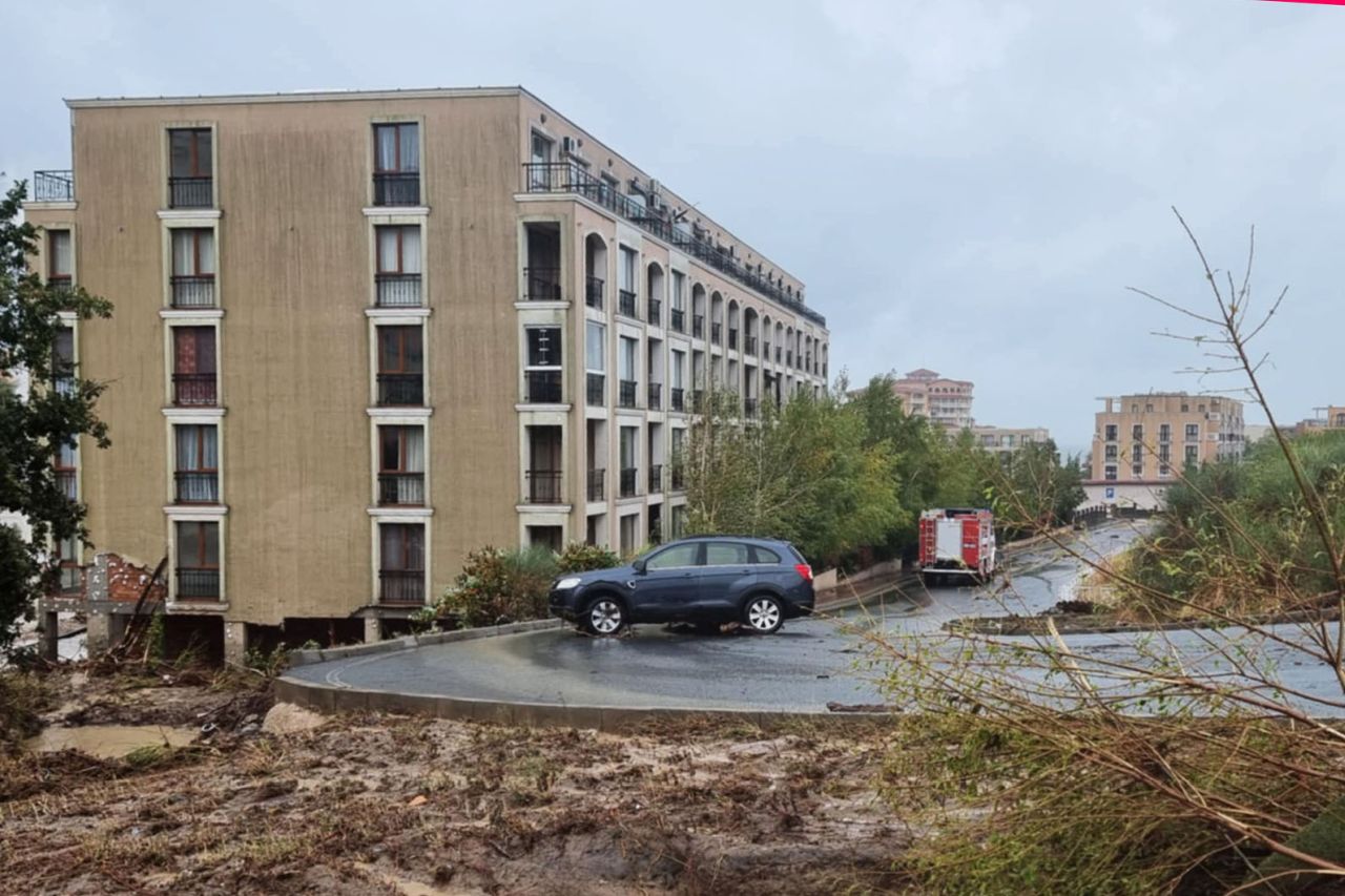 МРРБ започва нова проверка на комплекс „Астория“ в к. к. „Елените“