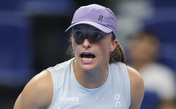 Ига Швьонтек с летящ старт и рекорд в Ухан, Наваро и Андреева отпаднаха