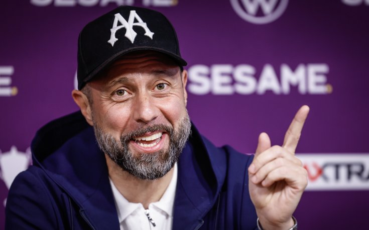 Клуб от елита на Турция преговаря с бившия треньор на Лудогорец