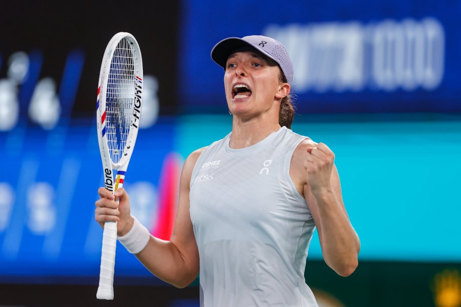 Белинда Бенчич Ига Швьонтек1