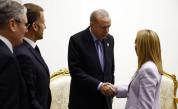 Реджеп Ердоган с Джорджа Мелони и Еманюел Макрон