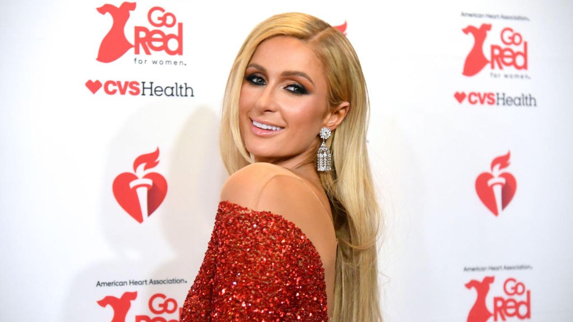 Някога чудили ли сте се как кожата на Парис Хилтън