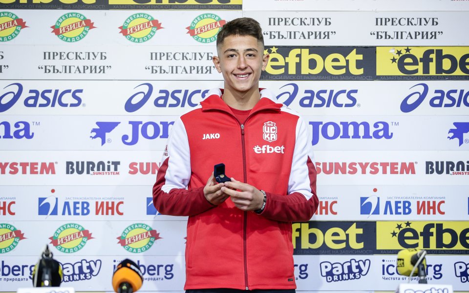 Марто Бойчев от ЦСКА 1948 стана играч на месец септември в efbet Лига, 16.10.2025 г.