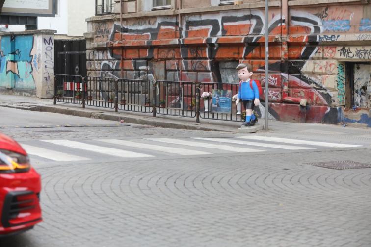 фигури пешеходни пътеки