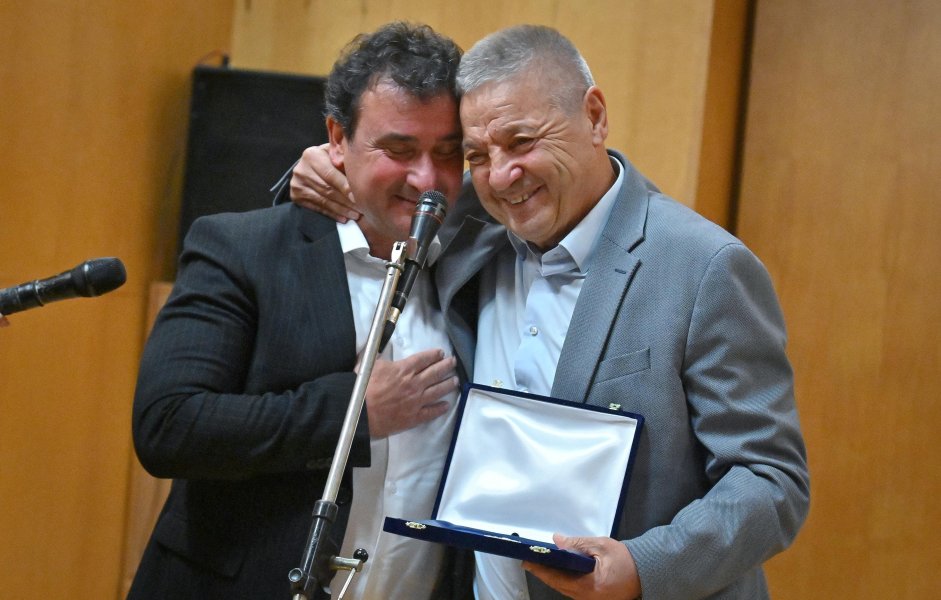 Представяне на автобиографията на Петър Зехтински1