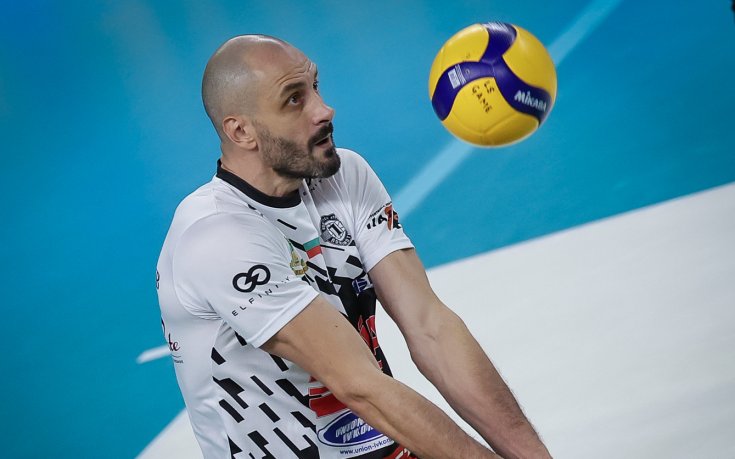 Казийски и Соколов поведоха Халкбанк към впечатляваща победа