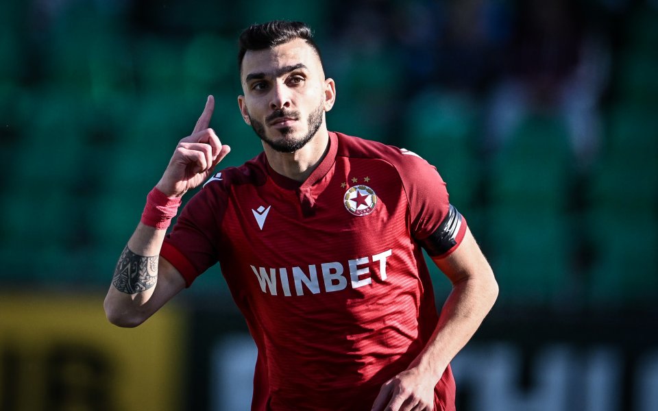 Горчиво! Звезда на ЦСКА мина под венчилото