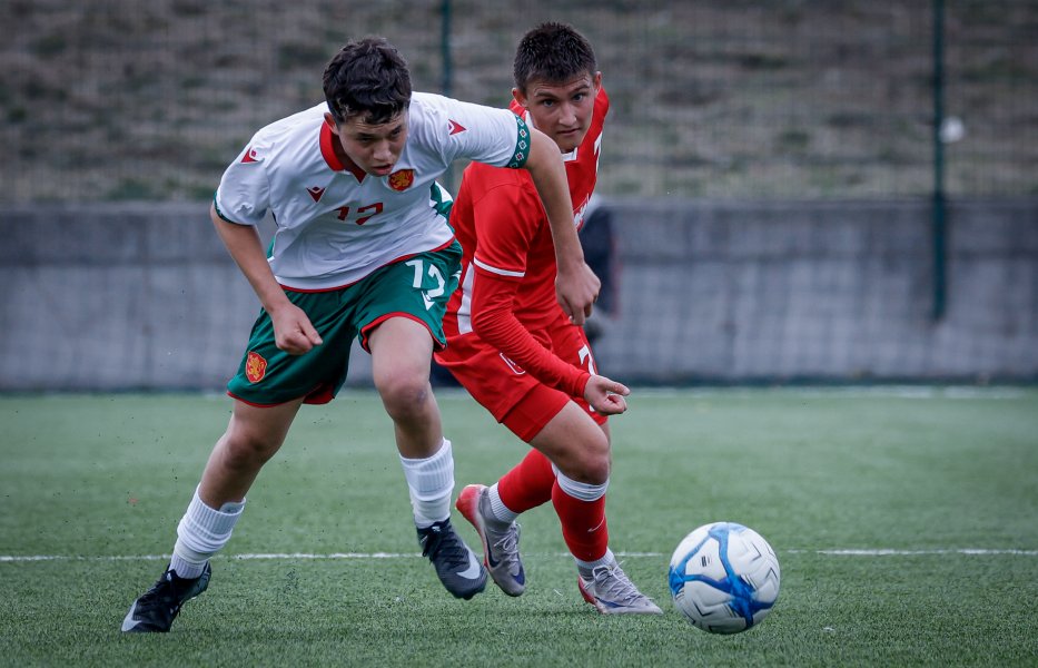 България Полша U151