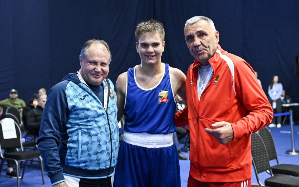 Нов медал за боксьорите на България в Будва