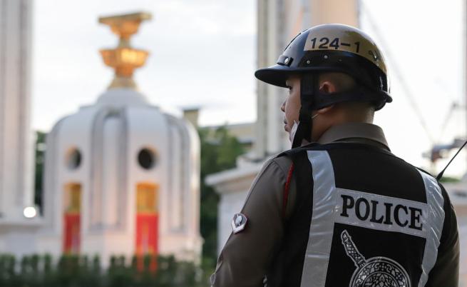 Арестуваха фалшив лекар, уголемявал мъжки полови органи в автомобил