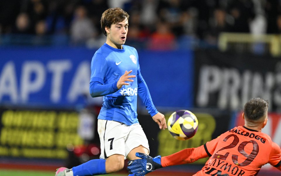 ФИФА наложи забрана на трети клуб от efbet Лига