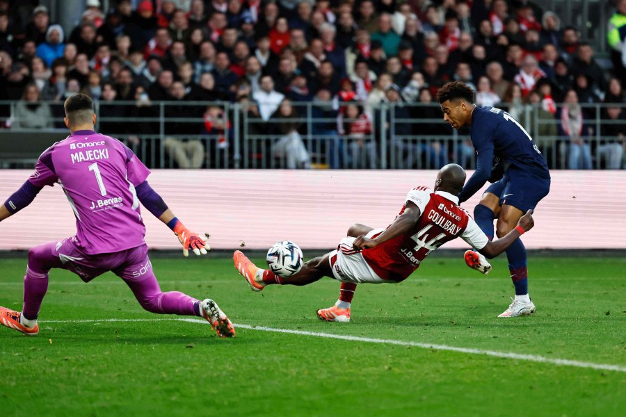 Брест Пари Сен Жермен1