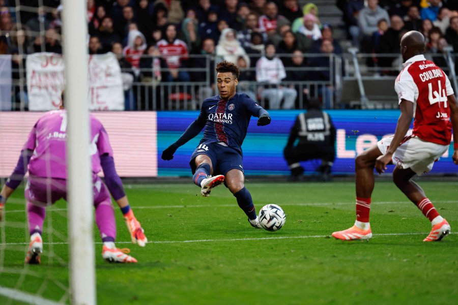 Брест Пари Сен Жермен1