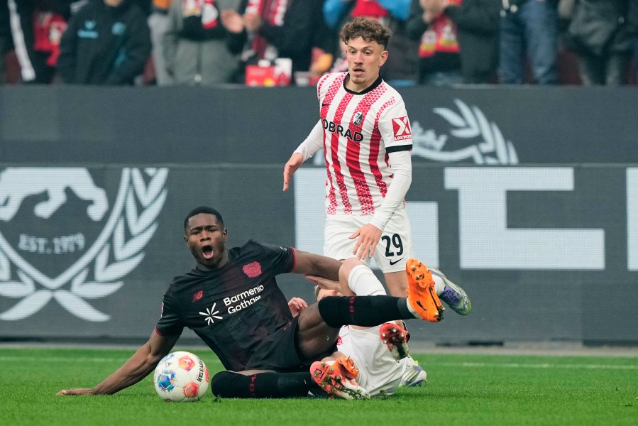 Байер Леверкузен Фрайбург1