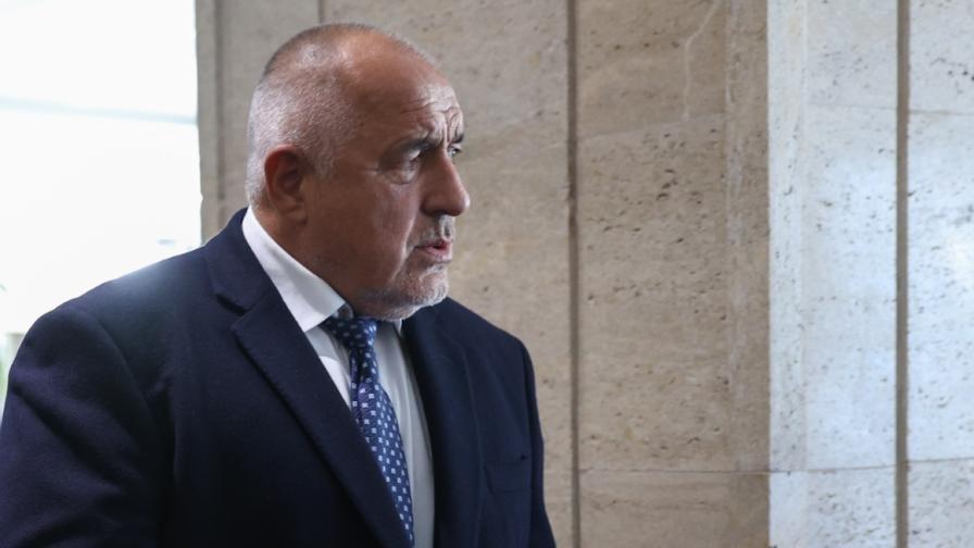 <p>Борисов: Много ме е яд от "Продължаваме Промяната" и "Демократична България"</p>