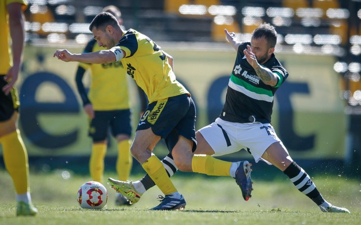 Миньор Перник се подсили с атакуващ халф