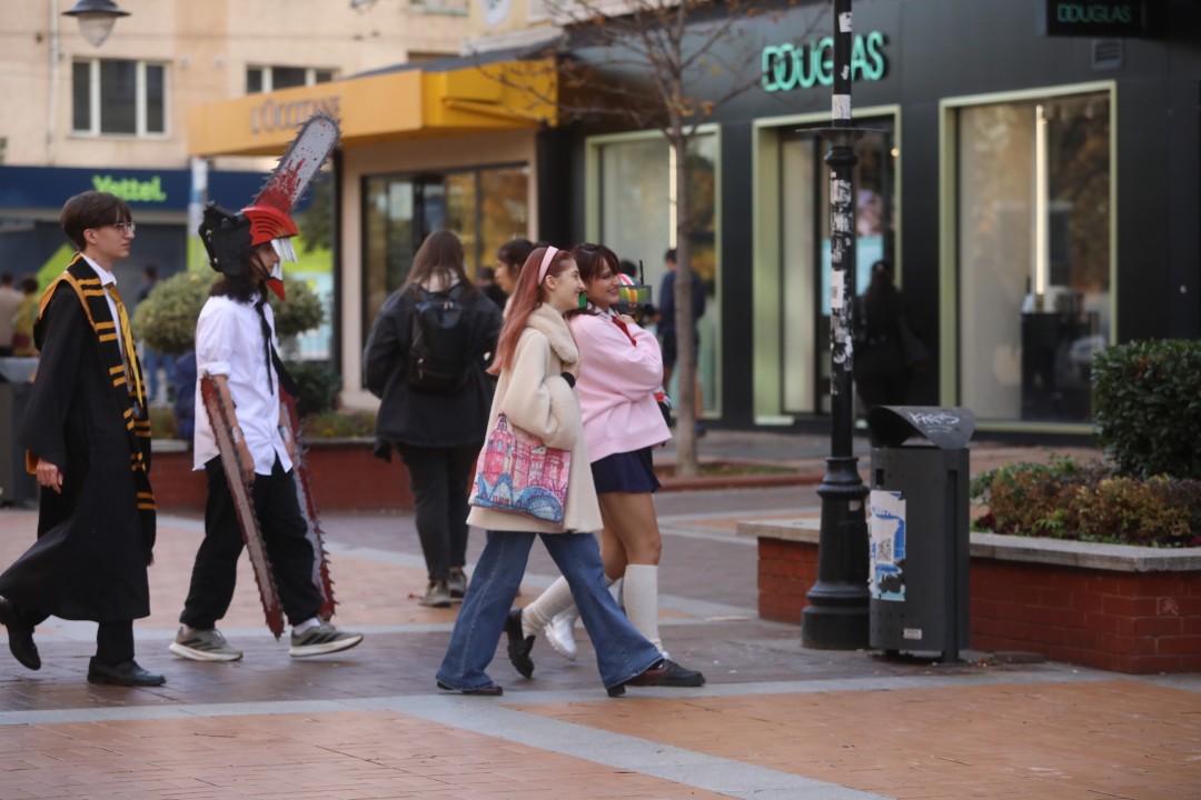 <p>Хелоуин в София</p>