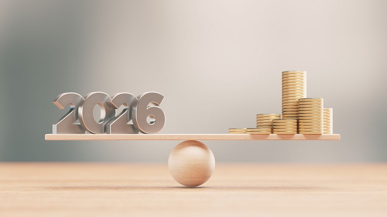 По-високи осигуровки, по-ниски доходи: какво ни чака през 2026 г.