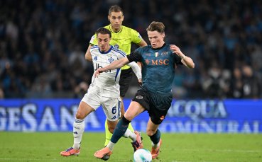 Комо изпусна да победи Наполи в неговия дом, но шампионите са отново на върха