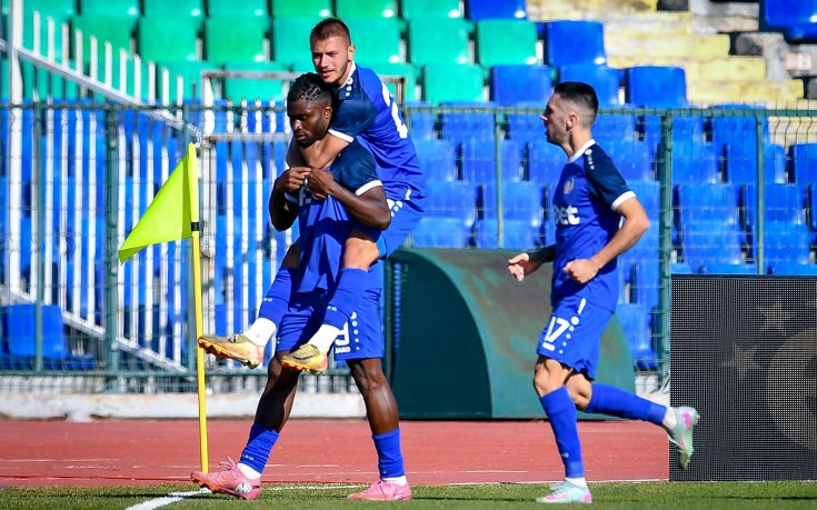 Проблеми за Монтана преди гостуването на Славия