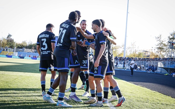 НА ЖИВО: Арда 0:2 Левски, важно спасяване на Вуцов