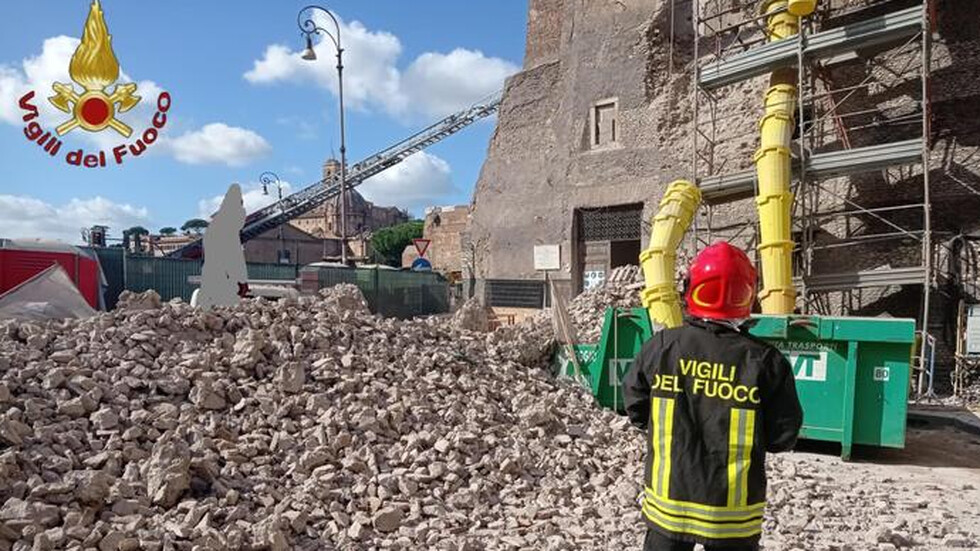 Трима работници пострадаха при срутване на историческа кула в Рим