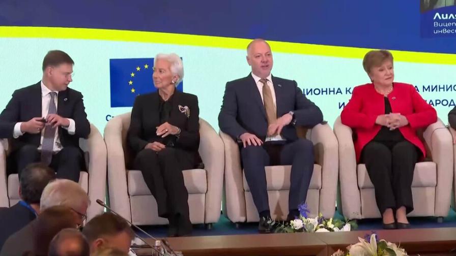 Най-добрите финансисти в Европа се събраха на конференция за въвеждането на еврото у нас