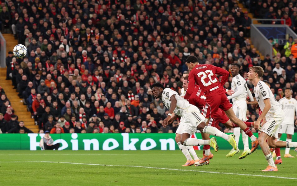 Ливърпул Реал Мадрид1