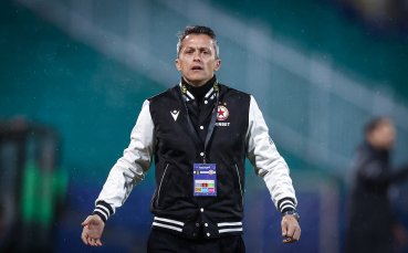Христо Янев вече е избрал състава за дербито