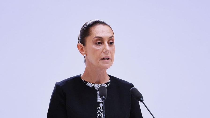 Президентът на Мексико беше опипана по време на публична изява (ВИДЕО)