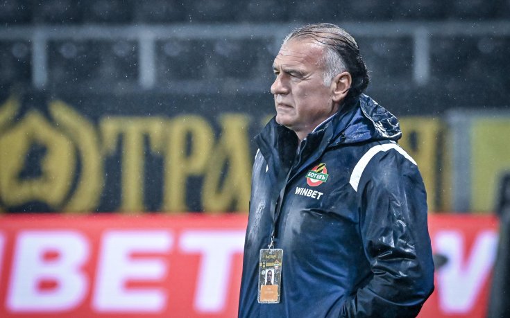 Цветанов след последния си мач начело на Ботев Пд: Херо е бил винаги близо до нас, оставам директор на школата