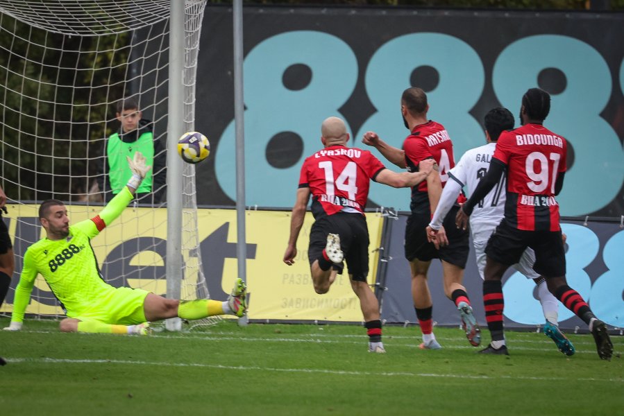 Локомотив София Ботев Враца1