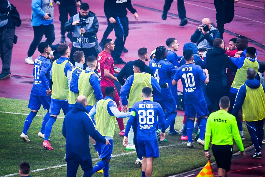 Брутално меле Левски ЦСКА1