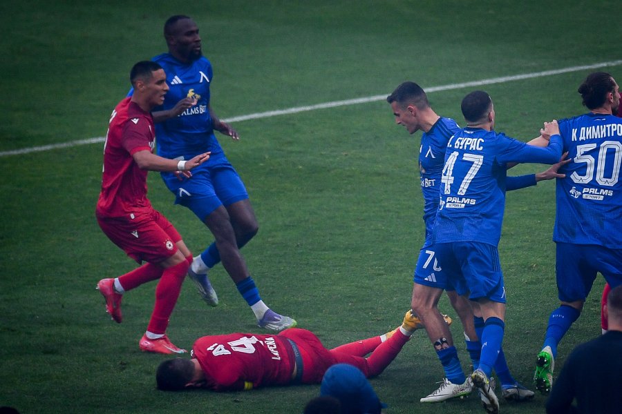 Брутално меле Левски ЦСКА1