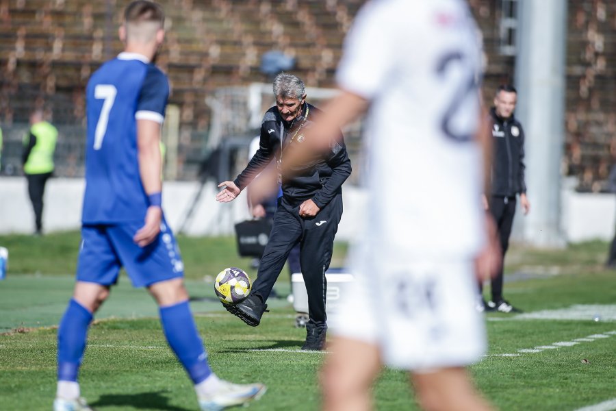 Славия Монтана1