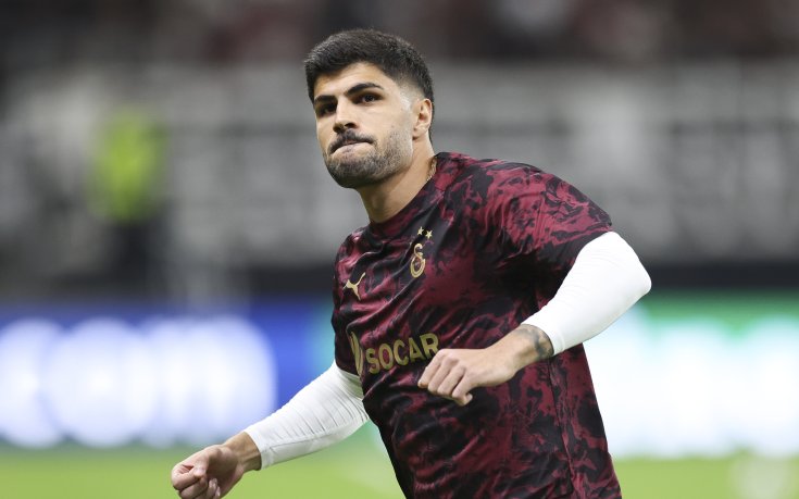 Жестоки наказания в Турция: защитник на Галатасарай аут за 9 месеца, двама със спрени права за година