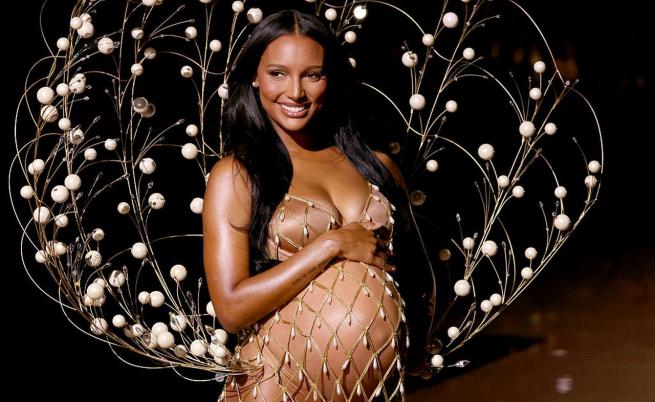 Ангелът на Victoria’s Secret Жасмин Тукс посрещна второто си дете