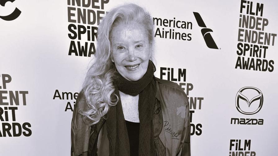 Сали Къркланд