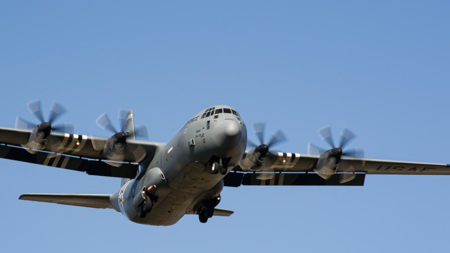 Голям турски военен самолет се разби между Грузия и Азербайджан