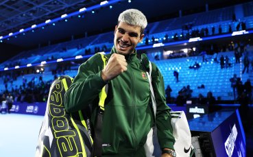 Алкарас обърна Фриц в здрава битка и гледа към 1/2-финалите в Торино