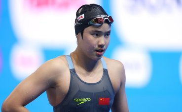 13-годишна плувкиня изуми с постижение