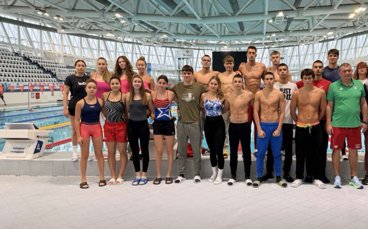 Националите ни по плуване с лагер в Бургас