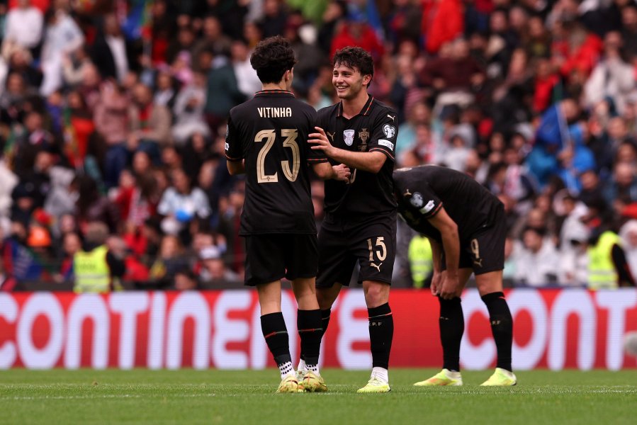 Португалия Армения1