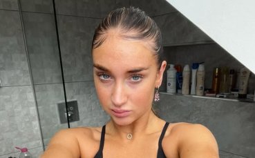 Щерката на Пол Скоулс блести в интересен спорт