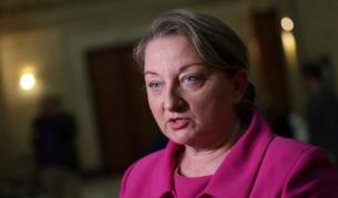 Сачева: Това е единственият възможен бюджет