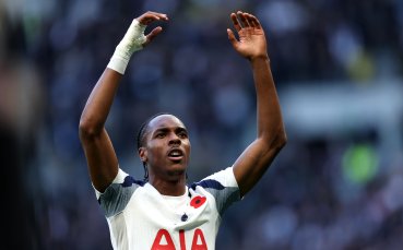 Рома се прицели в нападател на Тотнъм