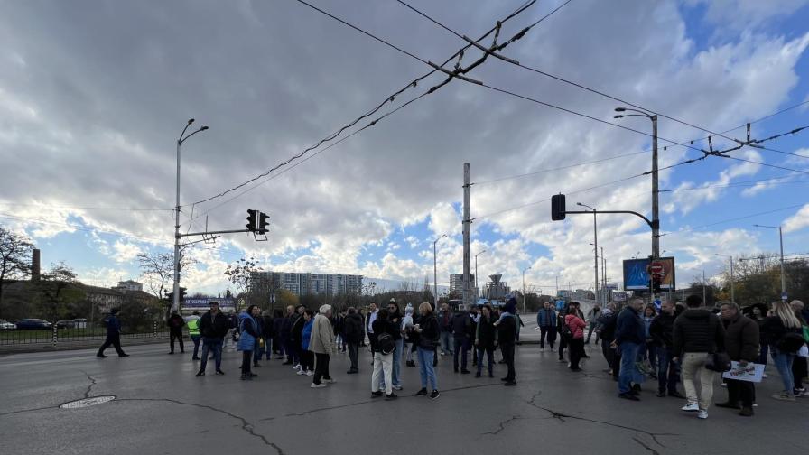 <p>Нови протести заради промените в паркирането в София</p>